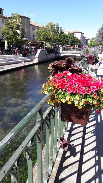 Appart Ensoleille Proche Remparts Avignon Exterior foto
